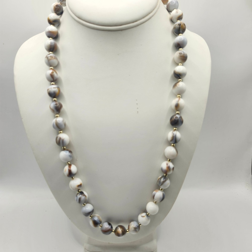Vintage Swirl Acrylic‎ Bead Necklace White Brown Gold Tone Spacer Beads